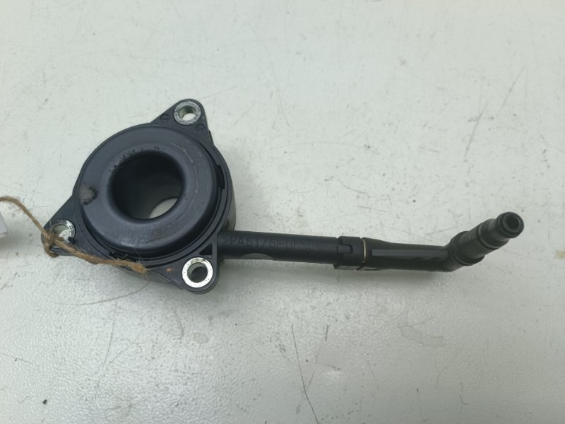 Выжимной подшипник Skoda SuperB 2012 NFP