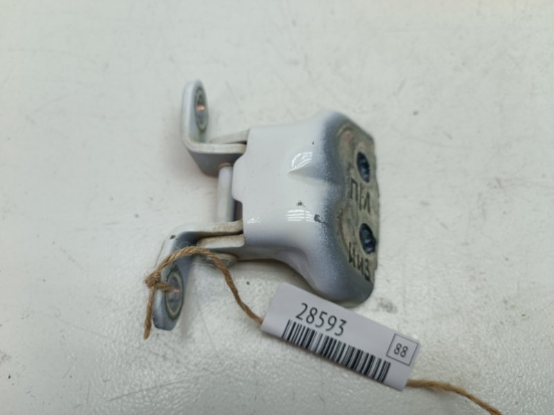 Петля двери Nissan Note E11