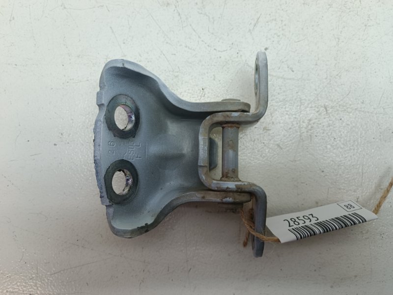 Петля двери Nissan Note E11