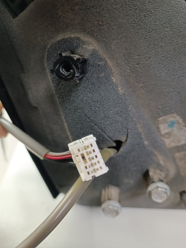 Зеркало Nissan Note E11