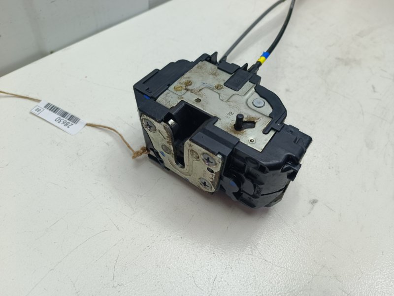 Замок двери Nissan Note E11