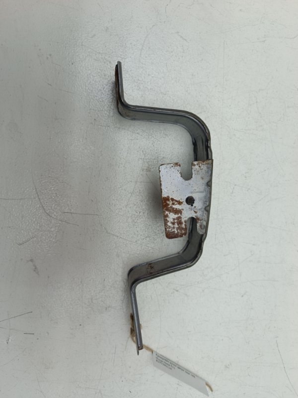 Кронштейн ручки двери Nissan Note E11