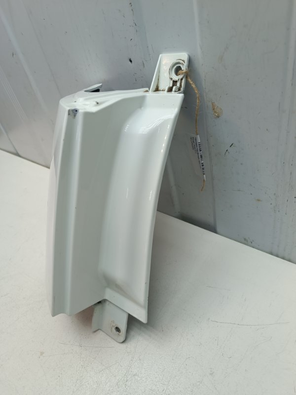 Накладка под фонарь Nissan Note E11