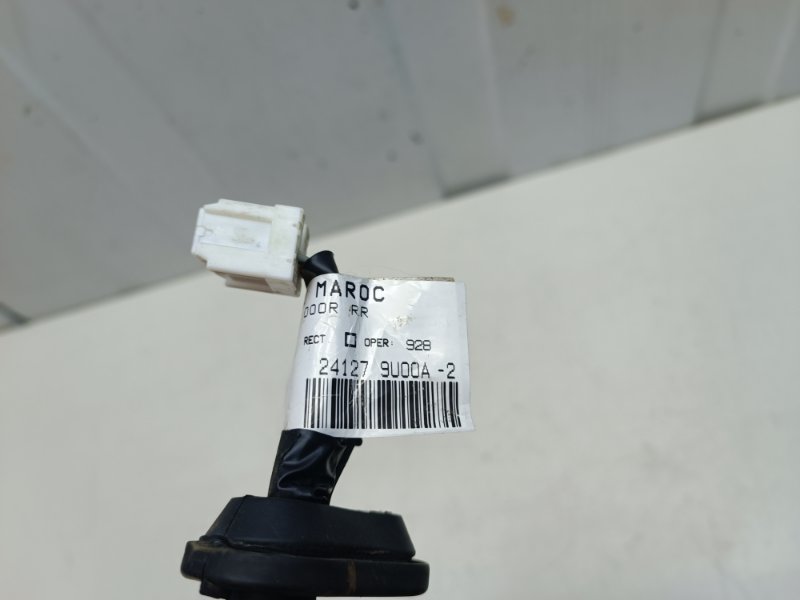 Проводка двери Nissan Note E11