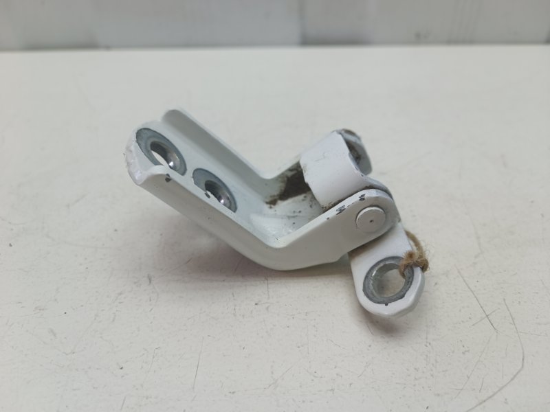 Петля двери Nissan Note E11