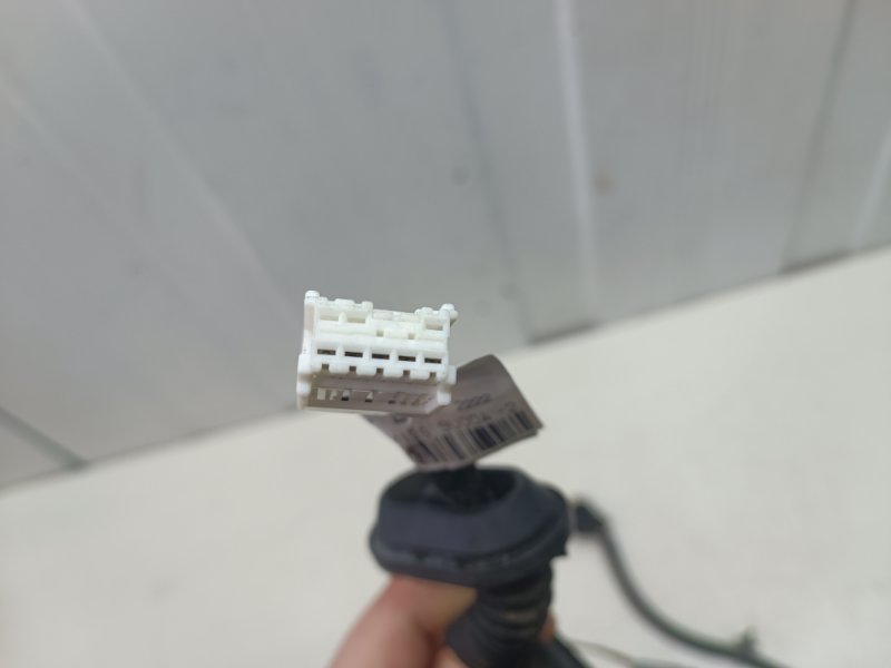 Проводка двери Nissan Note E11