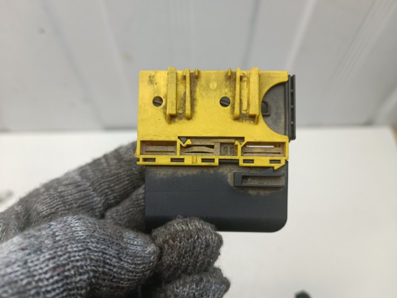 Проводка сиденья BMW X3 E83