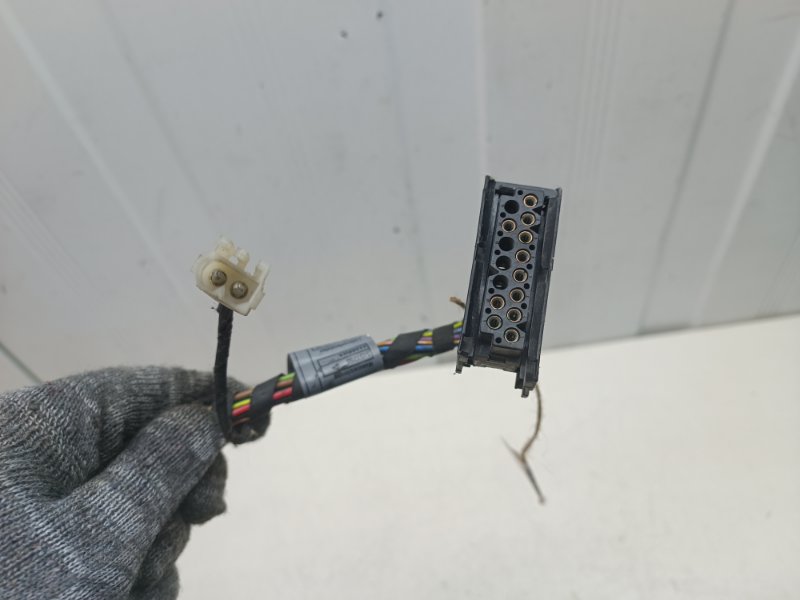 Проводка сиденья BMW X3 E83