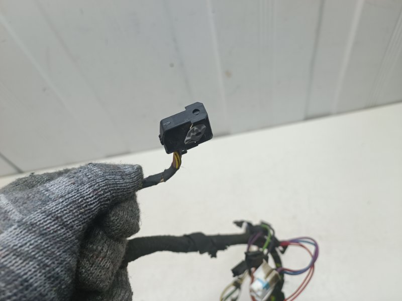 Проводка сиденья BMW X3 E83