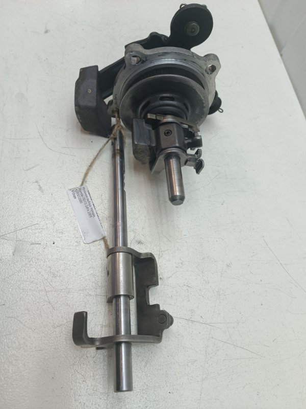 Механизм выбора передач Hyundai i30 2009 FD