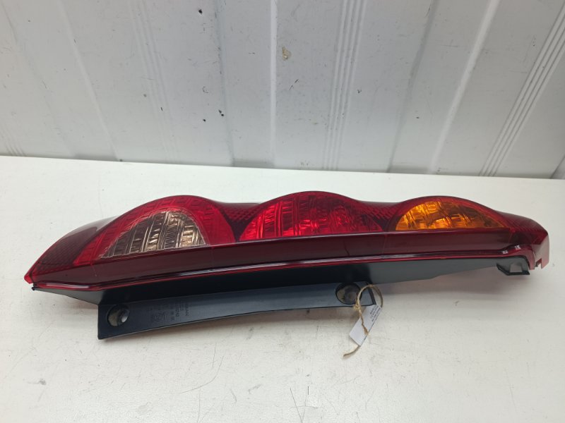 Фонарь Nissan Note E11