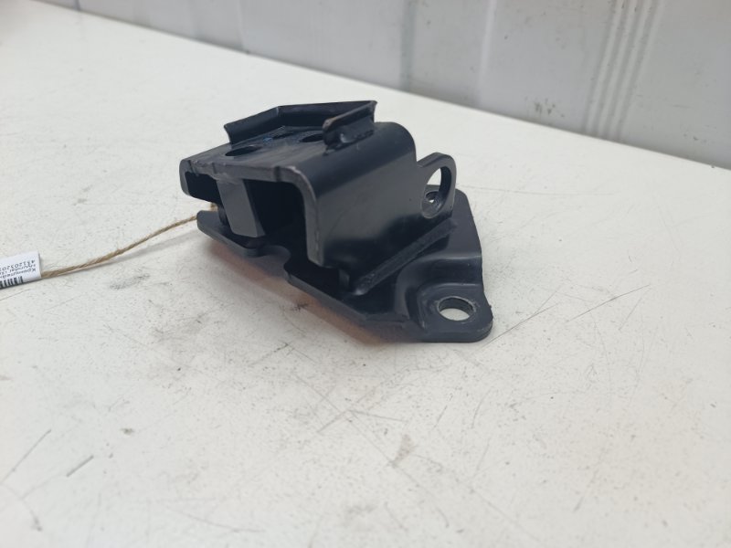 Кронштейн кпп Hyundai i30 2009 FD