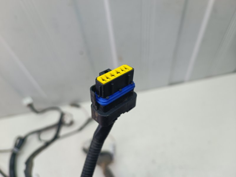 Проводка двери Nissan Note E11