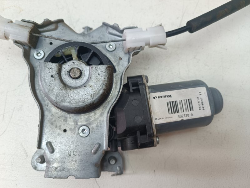 Стеклоподъемник Nissan Note E11