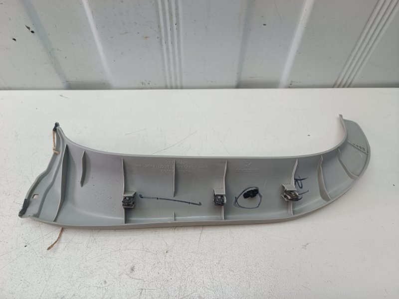 Накладка стойки Nissan Note E11