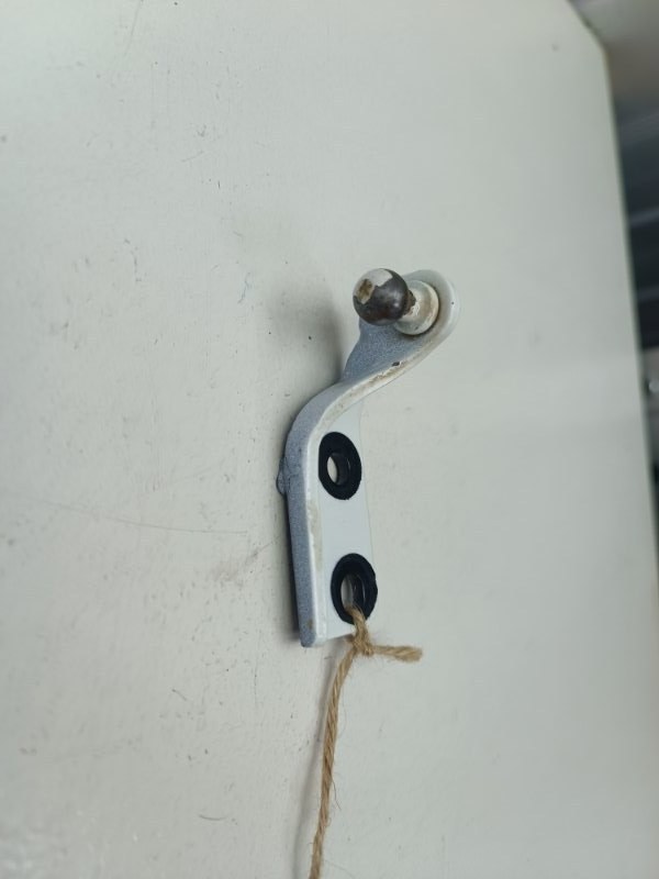 Кронштейн Nissan Note E11