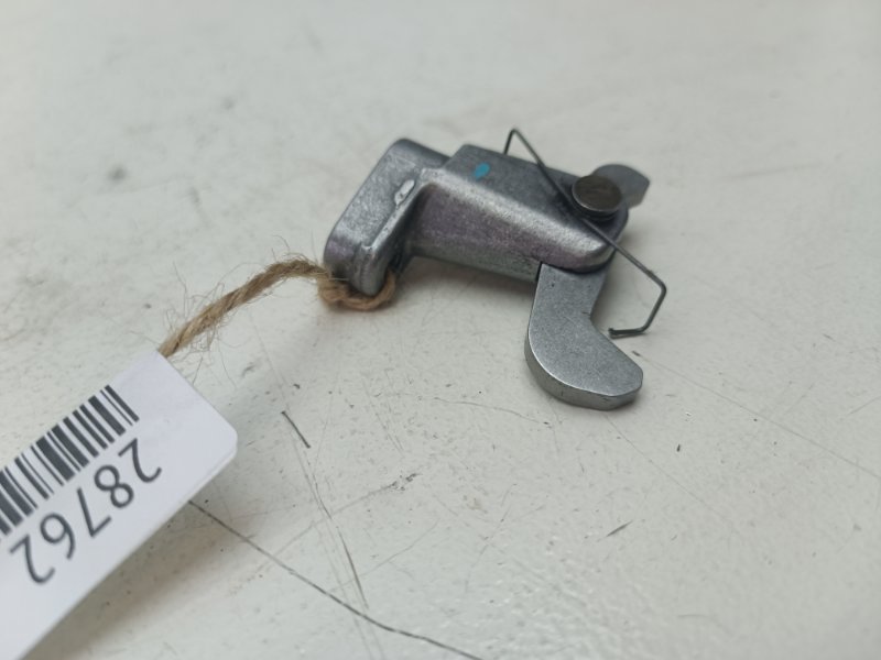 Собачка пятой передачи Opel Corsa 2010 D