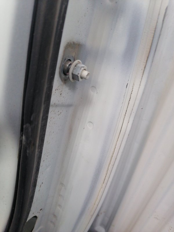 Дверь Nissan Note E11