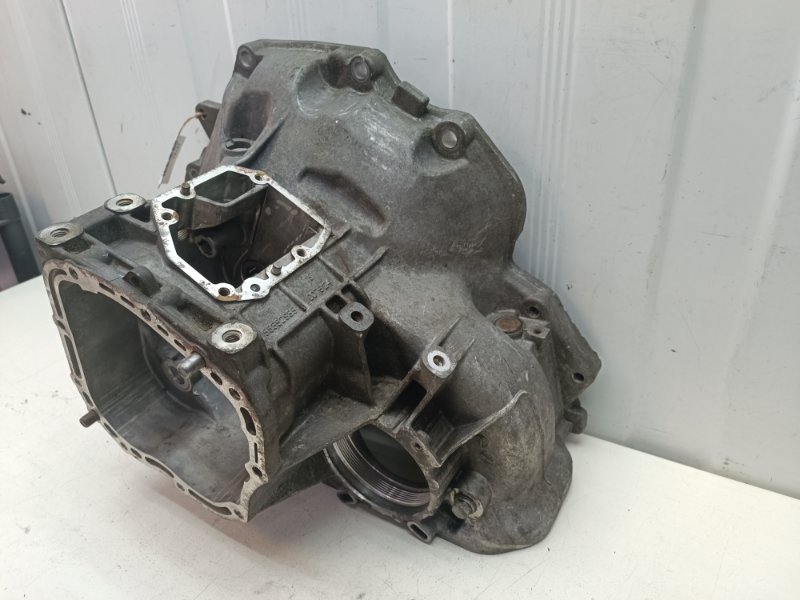 Корпус кпп Opel Corsa D