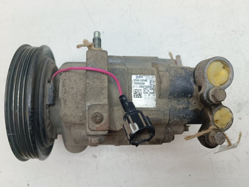 Компрессор кондиционера Nissan Note E11