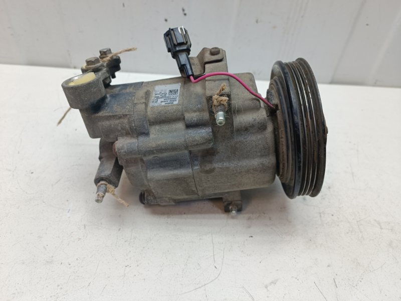 Компрессор кондиционера Nissan Note E11