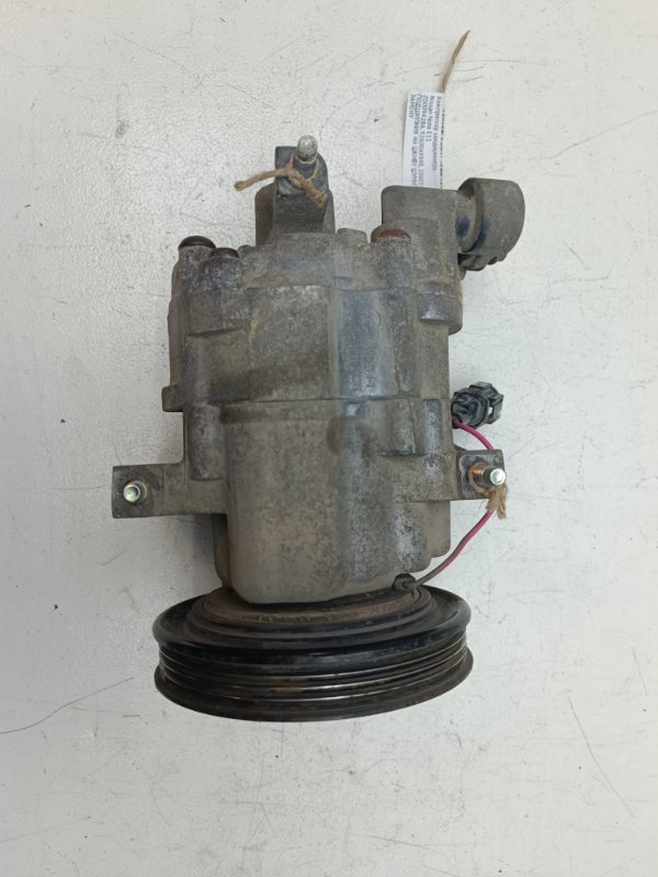 Компрессор кондиционера Nissan Note E11