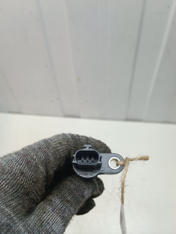 Датчик положения коленвала Nissan Note E11