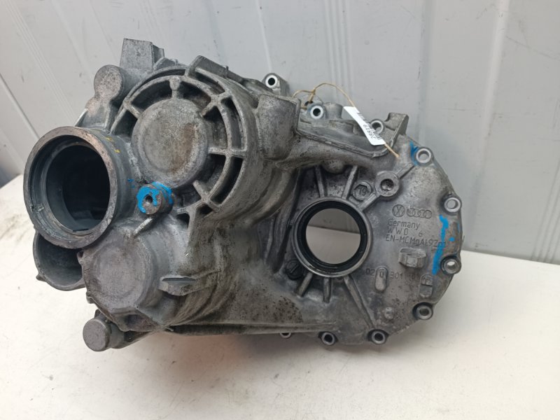 Корпус кпп Volkswagen Golf 2009 6