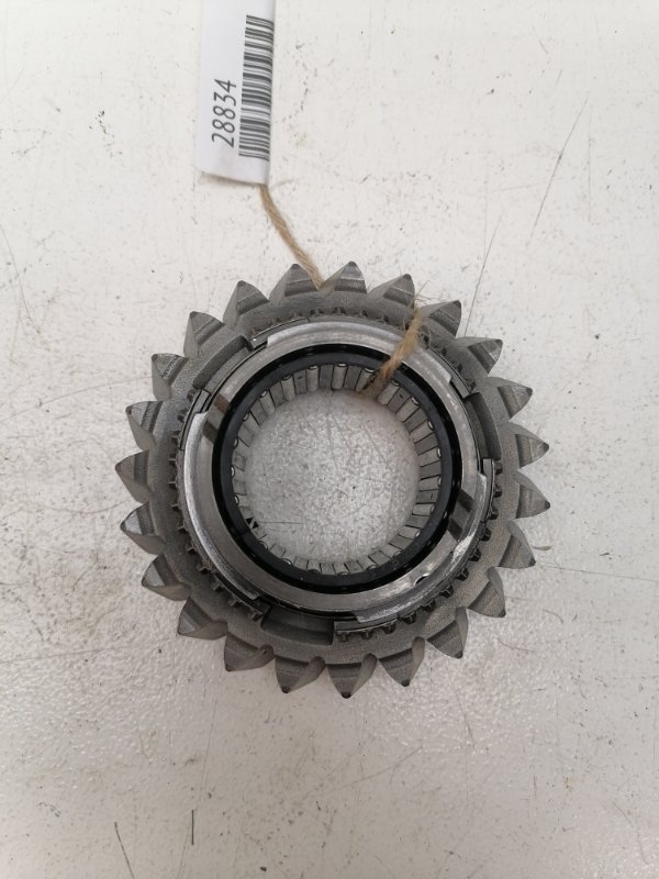 Шестерня заднего хода Volkswagen Golf 2009 6