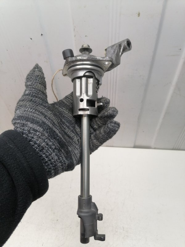 Механизм выбора передач Volkswagen Golf 2009 6