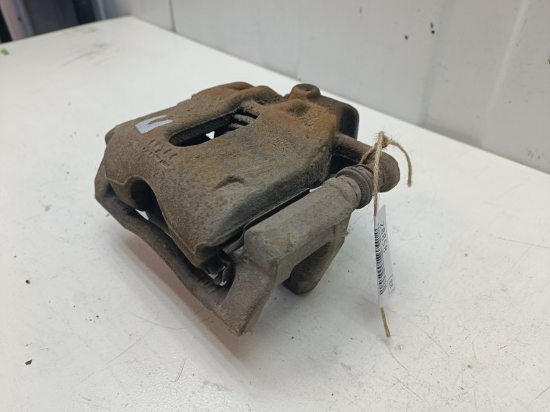 Суппорт Nissan Note E11