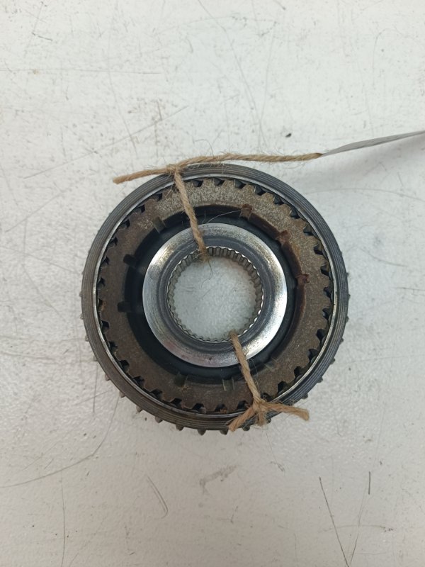 Муфта синхронизатора кпп VOLKSWAGEN Golf 2