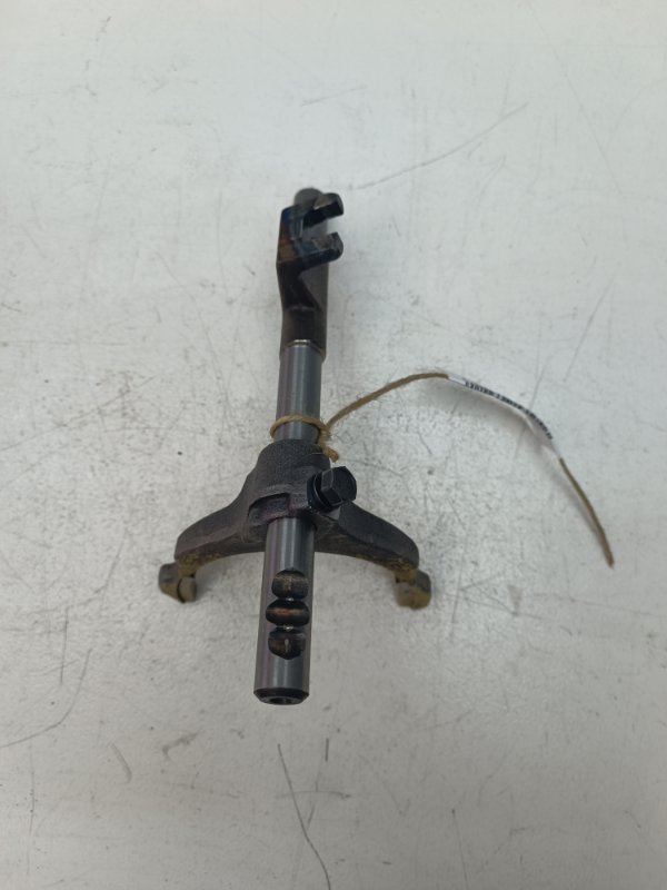 Вилка кпп Лада Калина