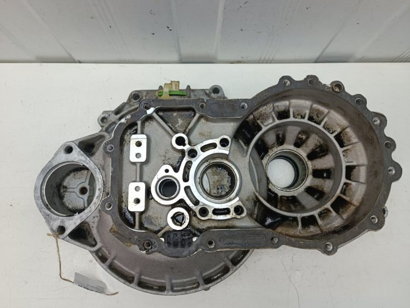 Корпус кпп VOLKSWAGEN Golf 2