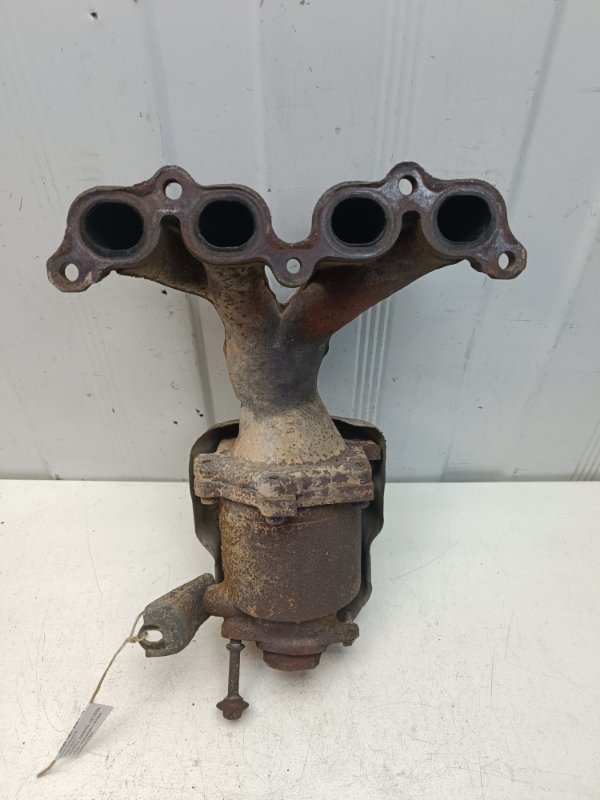 Коллектор выпускной Nissan Note E11