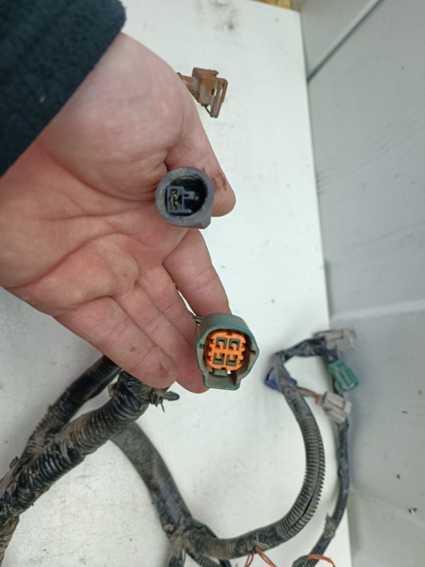 Проводка ДВС Nissan Note E11