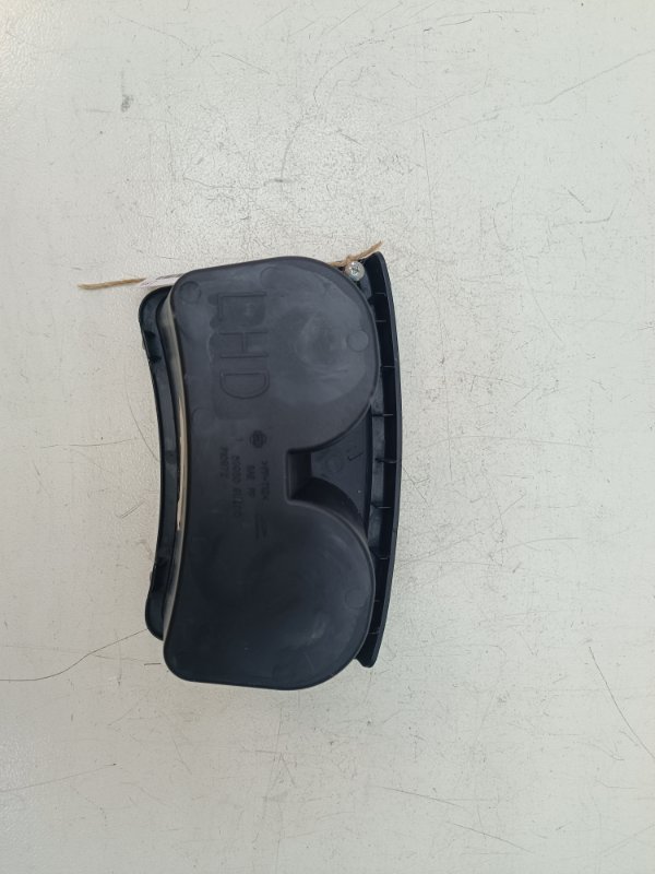 Подстаканник Nissan Note E11