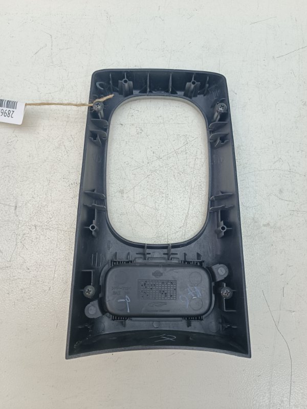 Накладка консоли Nissan Note E11