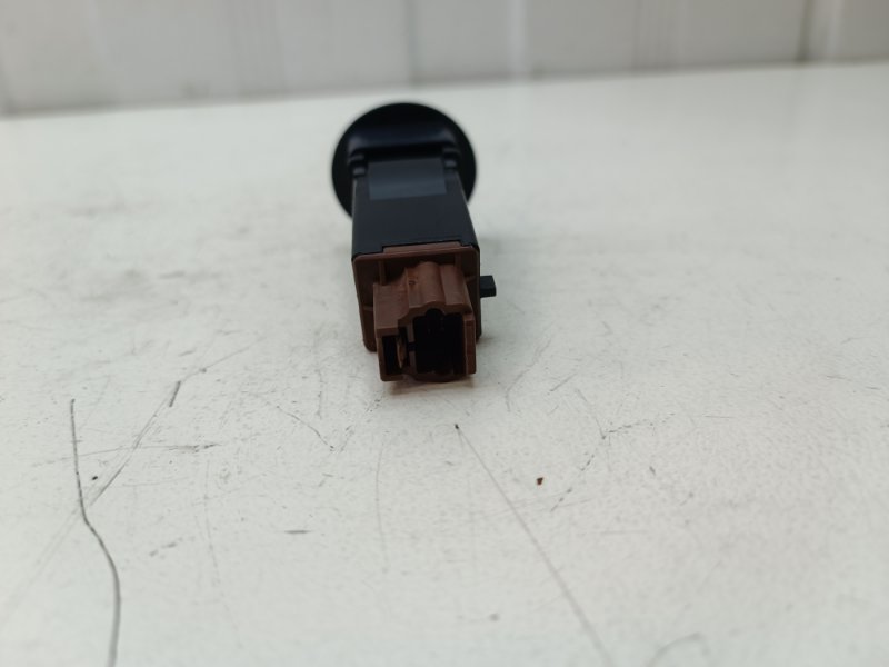 Выключатель airbag Nissan Note E11