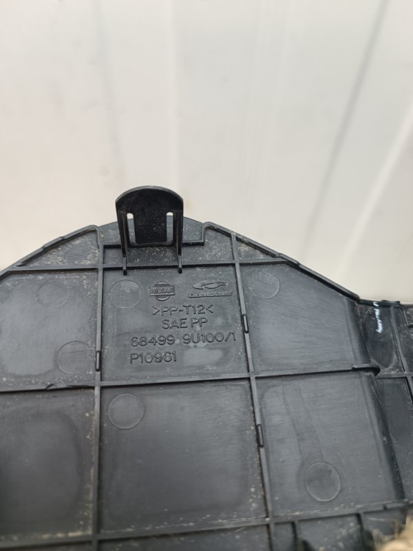 Накладка торпеды Nissan Note E11