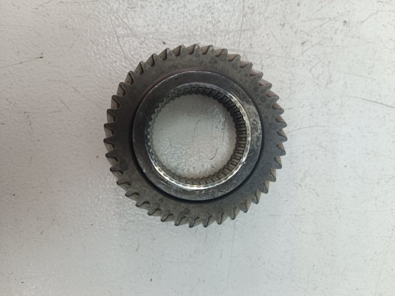 Шестерня 4 передачи Volkswagen Golf, Jetta 5