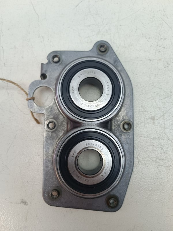 Корпус подшипника Volkswagen Golf, Jetta 5