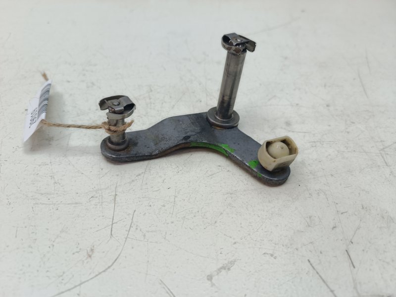Тяга кулисы КПП Volkswagen Golf, Jetta 5