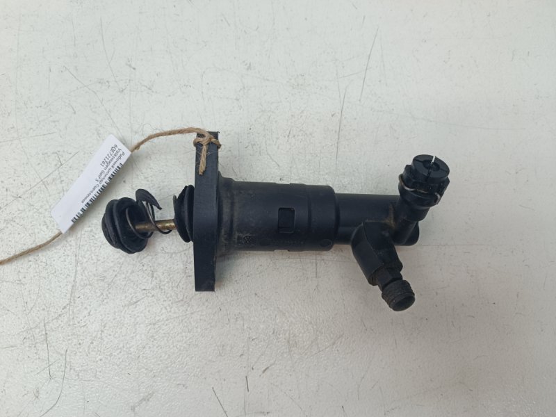 Рабочий цилиндр сцепления Volkswagen Golf, Jetta 5