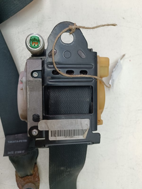 Ремень безопасности Nissan Note E11