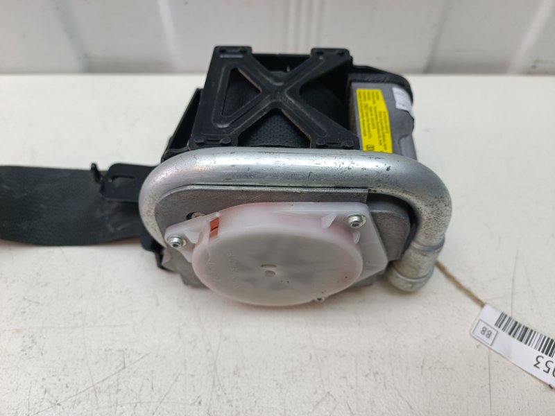 Ремень безопасности Nissan Note E11