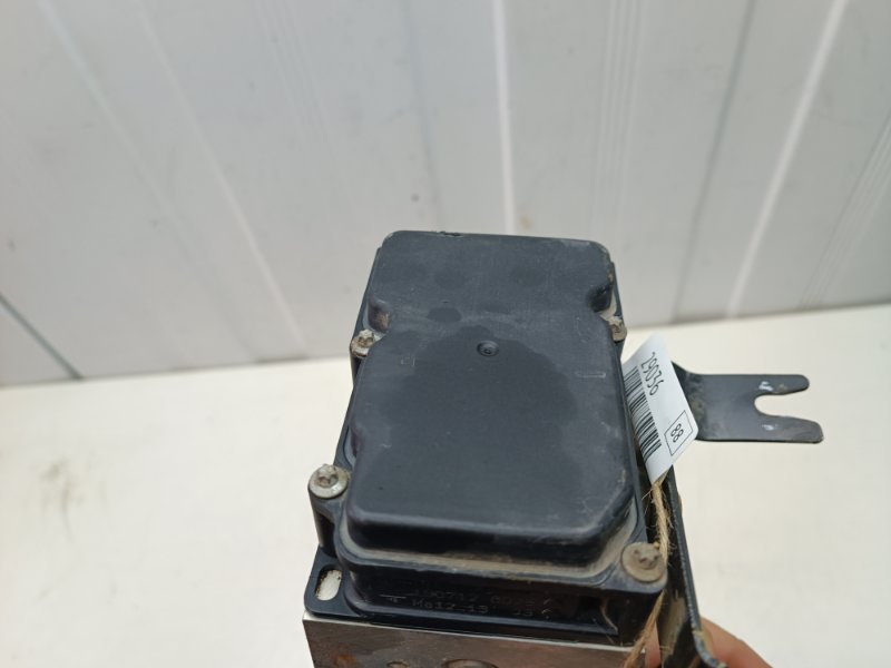 Блок abs Nissan Note E11