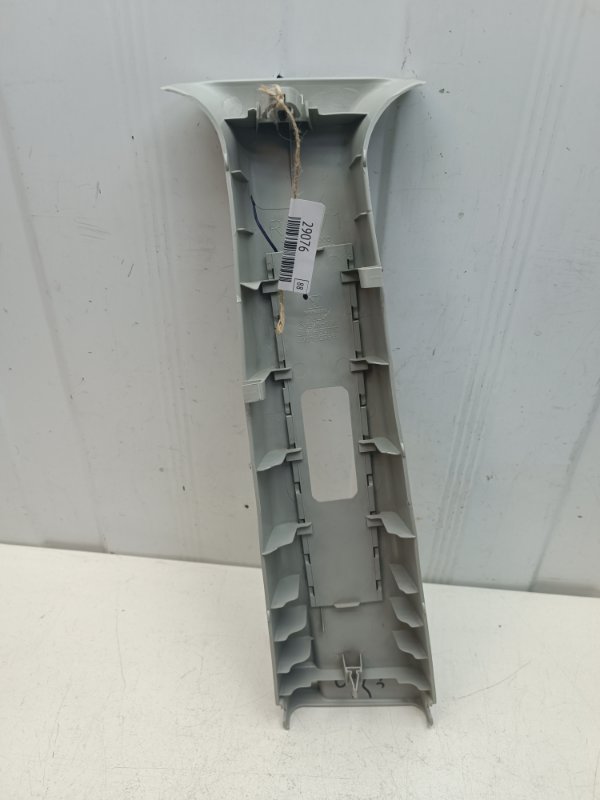 Обшивка стойки Nissan Note E11