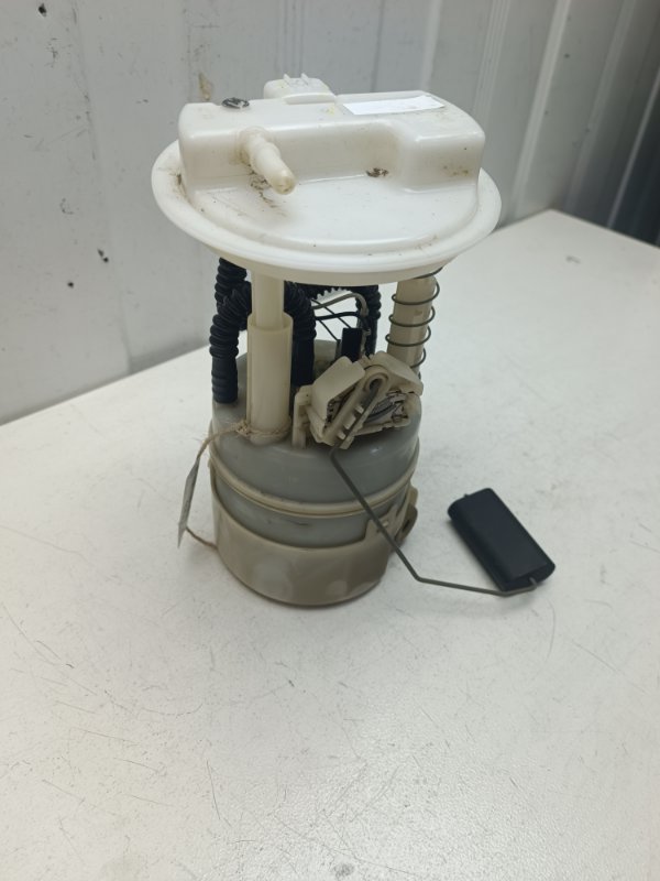 Насос топливный Nissan Note E11