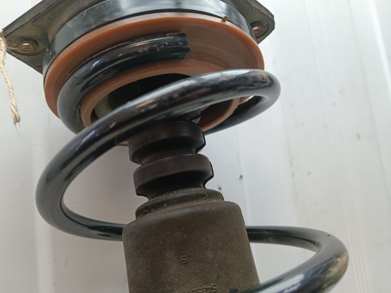 Амортизатор Nissan Note E11